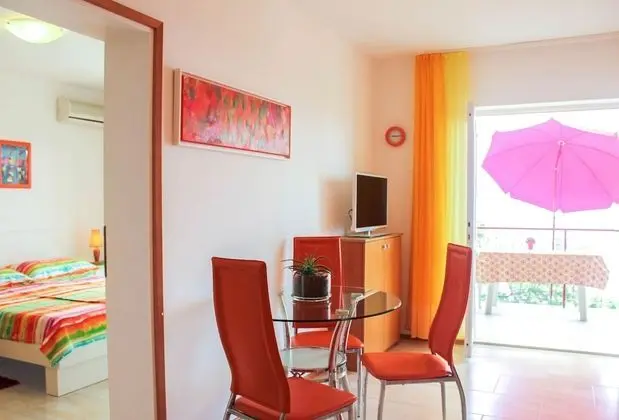 Standard Apart Daire, Balkon