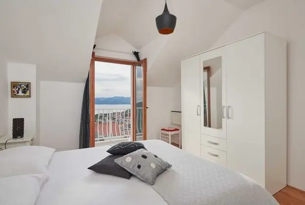 Stüdyo (Comfort Studio w/ Balcony n Sea View)