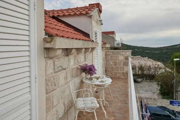 Stüdyo (Comfort Studio w/ Balcony n Sea View)