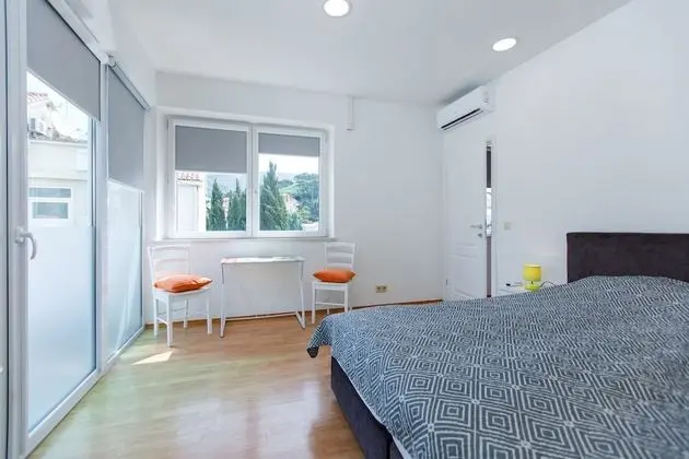 Apart Daire (One Bedroom Apartment with Balcony)