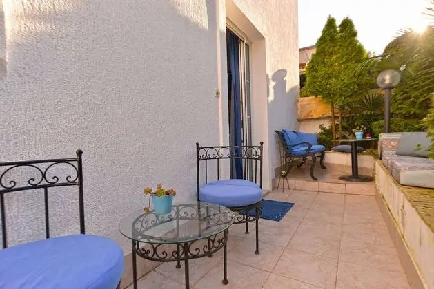 Apart Daire, 2 Yatak Odası (1039/3741)