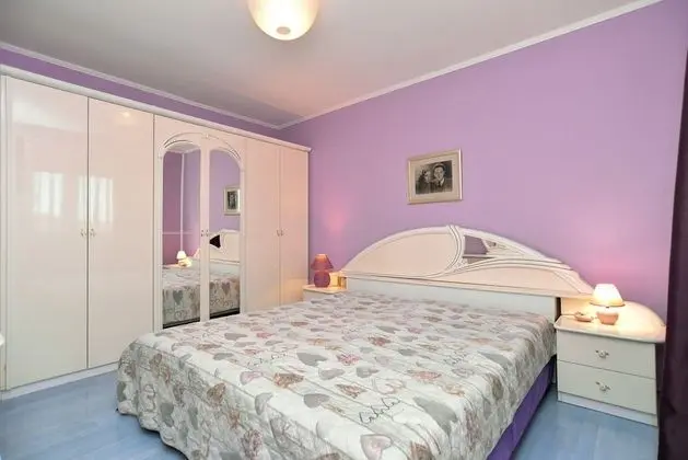 Apart Daire, 3 Yatak Odası (1039/3742)