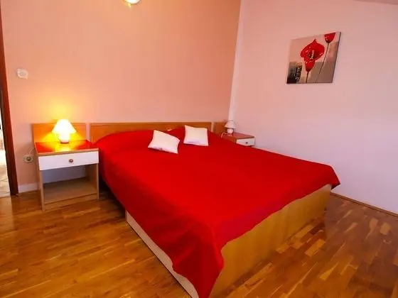 Apart Daire, 2 Yatak Odası (994/3136)