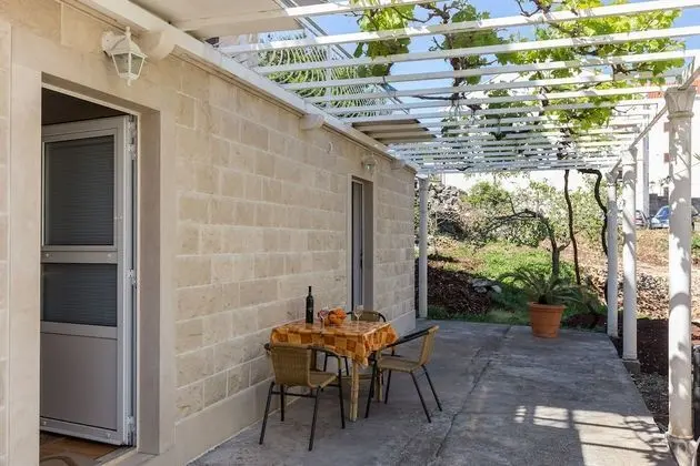 Stüdyo (Premium Studio Apartment with Terrace)