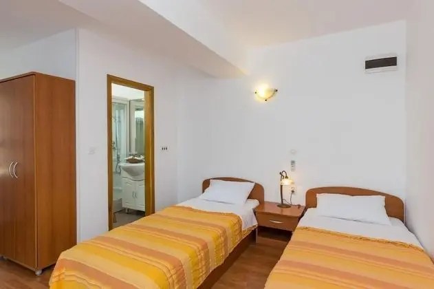 Stüdyo (Superior Studio Apartment with Terrac)