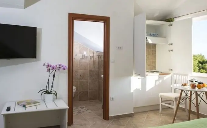 Stüdyo, Deniz Manzaralı