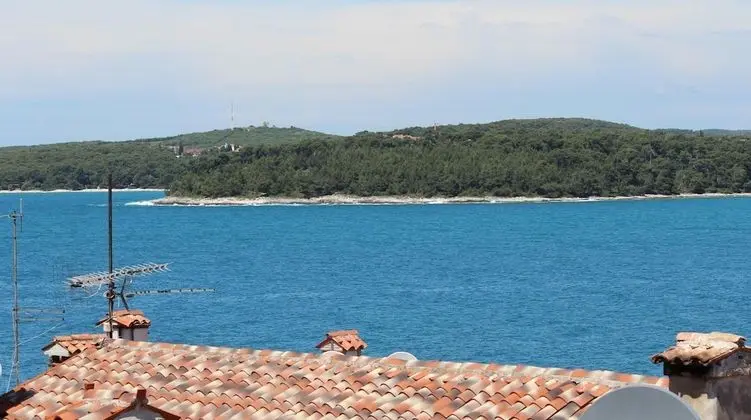 Stüdyo, Deniz Manzaralı