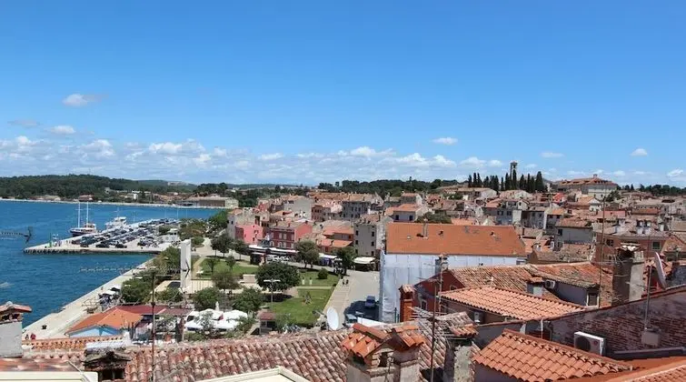 Stüdyo, Deniz Manzaralı