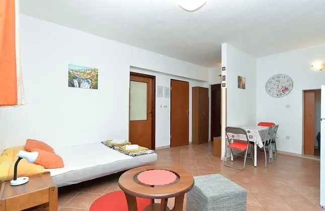 Apart Daire, 1 Yatak Odası (295/2145)