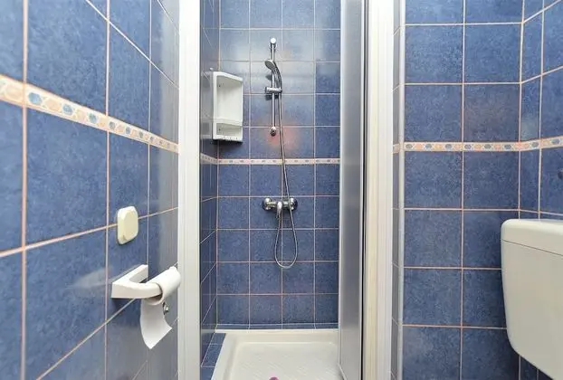 Apart Daire, 2 Yatak Odası (295/1063)
