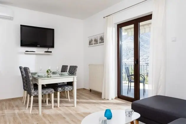 Apart Daire, 2 Yatak Odası, Balkon, Deniz Manzaralı