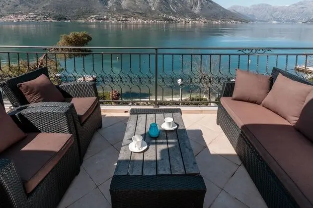 Comfort Apart Daire, 2 Yatak Odası, Balkon, Deniz Manzaralı