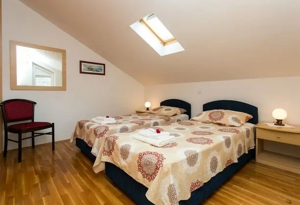 Comfort Apart Daire, 1 Yatak Odası, Balkon, Bahçe Manzaralı