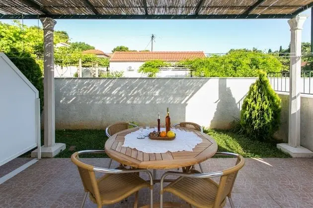 Standard Stüdyo, Teras, Bahçe Manzaralı