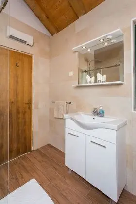 Apart Daire, 1 Yatak Odası, Teras, Deniz Manzaralı