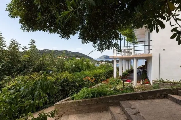 Apart Daire (1 Bedroom apt, balcony, sea view)