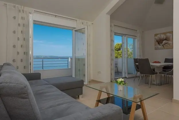 Apart Daire, Deniz Manzaralı (1)