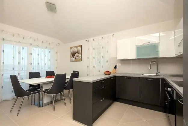 Apart Daire, Deniz Manzaralı (1)