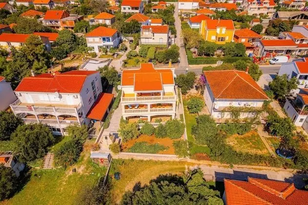 Apart Daire (Two Bedroom Apartment with Balcony)