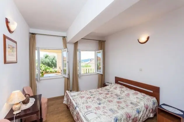 Apart Daire (Two Bedroom Apartment with Balcony)