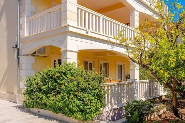 Apart Daire (Two Bedroom Apartment with Terrace)