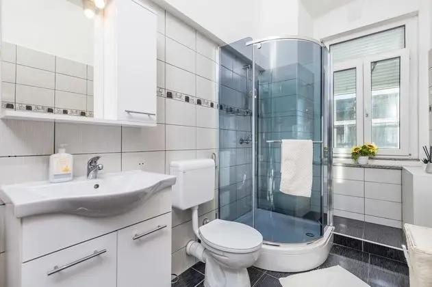 Apart Daire, Deniz Manzaralı