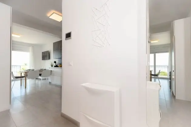 Deluxe Apartment 1