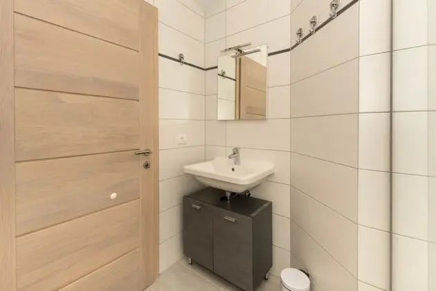 Deluxe Apartment 2