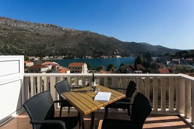 Comfort Apart Daire, 1 Yatak Odası, Buzdolabı, Deniz Manzaralı