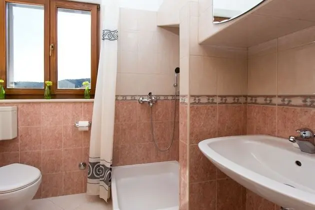 Comfort Apart Daire, 1 Yatak Odası, Buzdolabı, Deniz Manzaralı