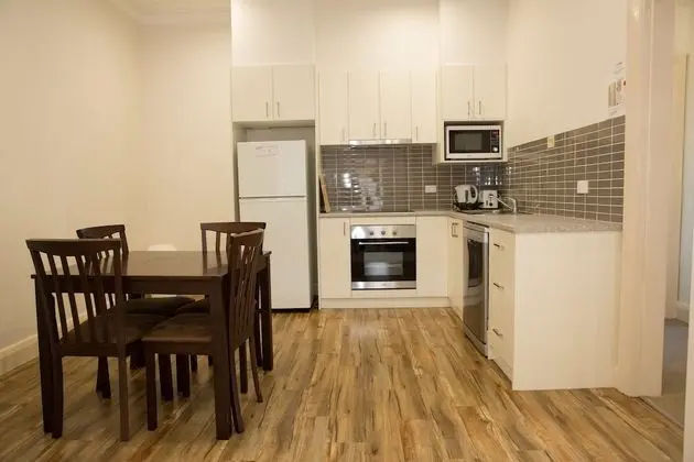 City Apart Daire, Mutfak, Bahçe Manzaralı
