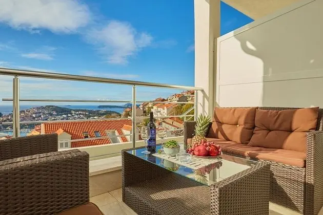 Apart Daire, 2 Yatak Odası, Teras, Deniz Manzaralı