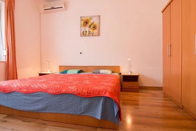 Apart Daire, 2 Yatak Odası (354/820)