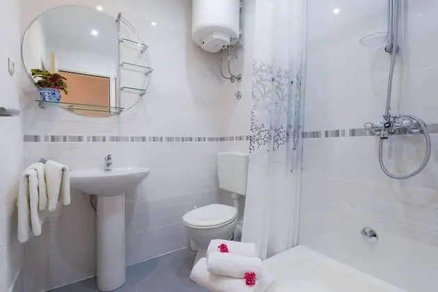 Apart Daire, 2 Yatak Odası, Balkon, Deniz Manzaralı (2)
