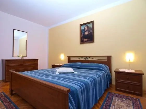 Apart Daire, 3 Yatak Odası (1493/14310)