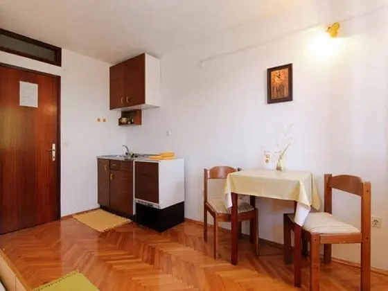 Stüdyo (Standard Studio Apartment)