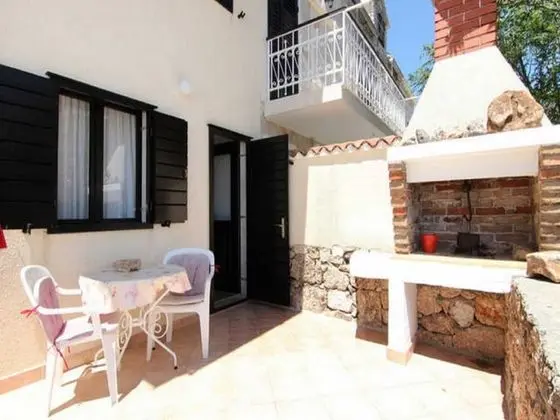 Stüdyo (Studio with Balcony and Sea View)