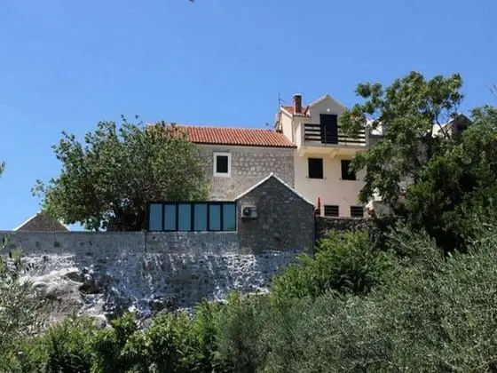 Stüdyo (Studio with Balcony and Sea View)