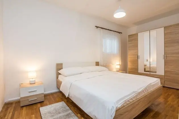 Economy Apartment A1