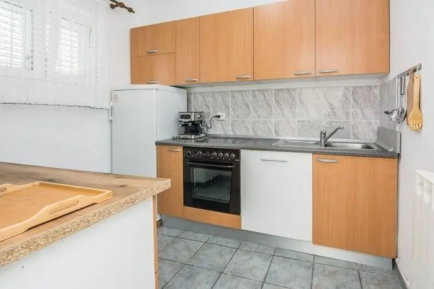 Economy Apartment A1