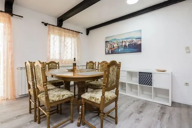 Economy Apartment A1