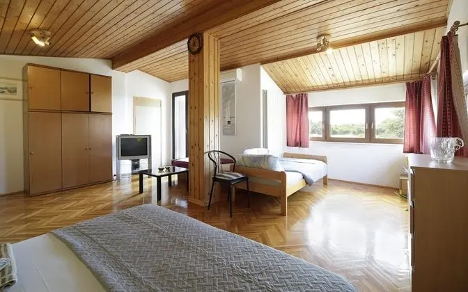 Apart Daire, 2 Yatak Odası, Balkon