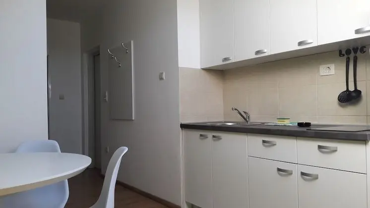 Economy Apart Daire, Şehir Manzaralı