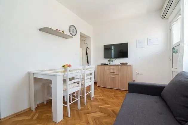 Apart Daire (One Bedroom Apartment with Terrace A2)