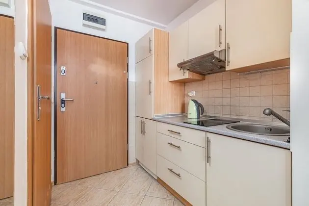 Apart Daire, 1 Yatak Odası, Mutfak, Plaj Kenarı