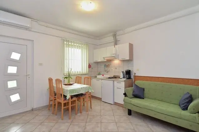 Apart Daire, 1 Yatak Odası (624/1489)