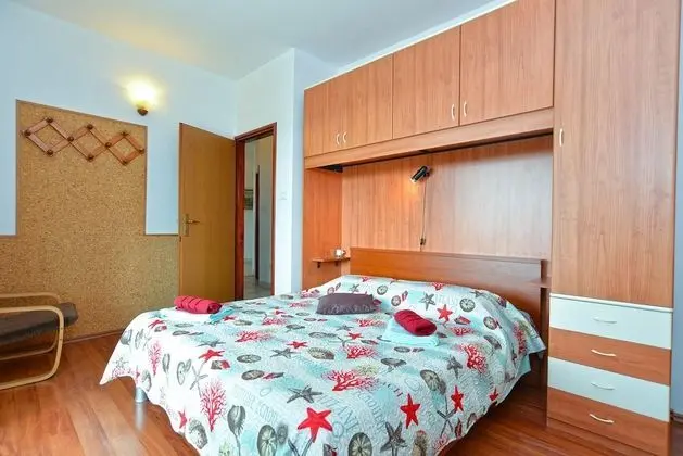 Apart Daire, 4 Yatak Odası (624/1491)