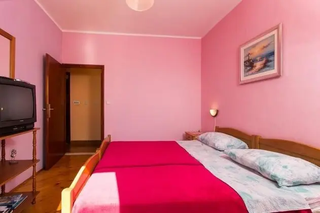 Apart Daire (One-Bedroom Apartment)