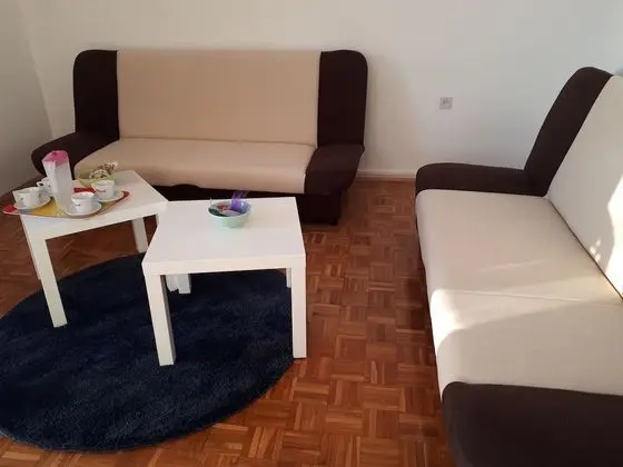Apart Daire, 2 Yatak Odası (1)