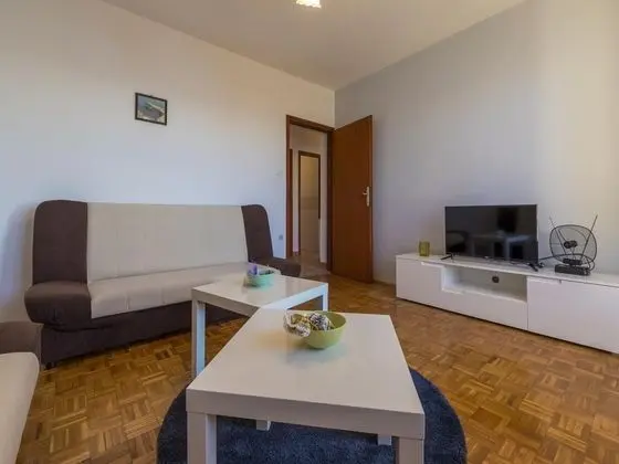 Apart Daire, 2 Yatak Odası (1)